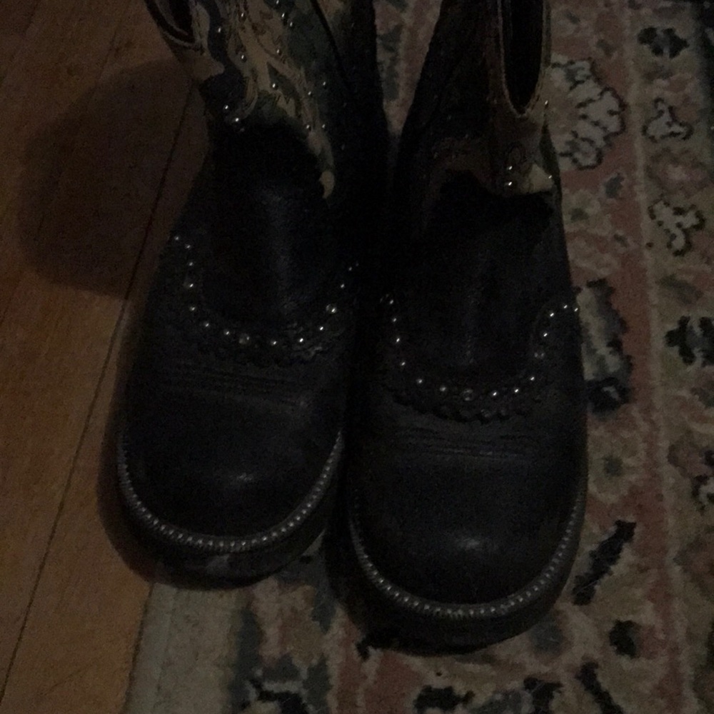 Woman’s boots